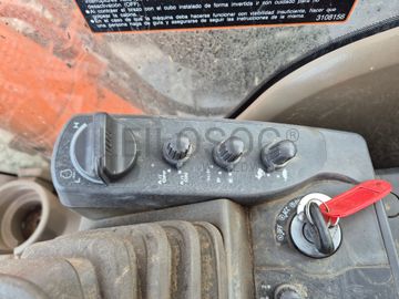 Giratória Hitachi · Ano 2008