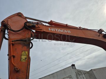 Giratória Hitachi · Ano 2008