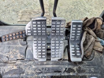 Giratória Hitachi · Ano 2008