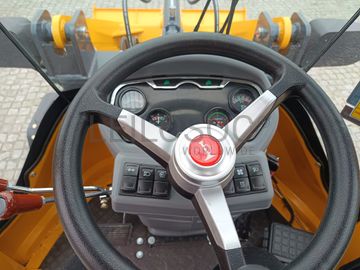 Pá Carregadora Blanche · Ano 2025