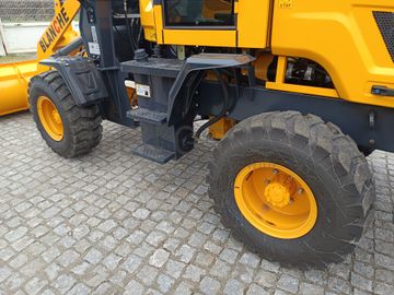 Pá Carregadora Blanche · Ano 2025