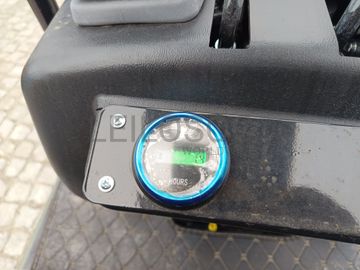 Mini Giratória Colt KV13 · Ano 2025