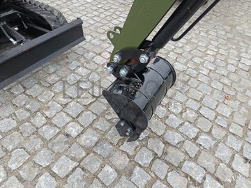 Mini Giratória Colt KV13 · Ano 2025