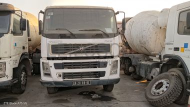 Camião Basculante 26 T (6*4) VOLVO FM 440 6*4