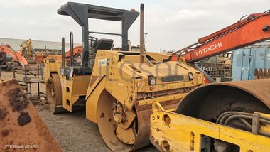 Cil. Auto-Prop. Vibr. Asfaltos 10 T CARTEPILLAR CB534 D