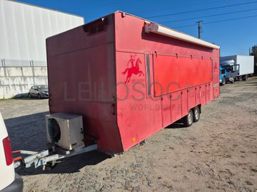 Reboque Estação Itinerante