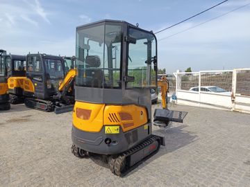 Mini Giratória Infront YFE16 · Ano 2022