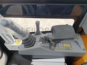 Mini Giratória Infront YFE20 · Ano 2023