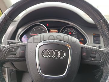 Audi Q7 3.0 TDI · Ano 2007