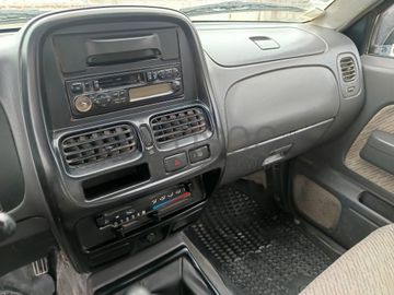 Nissan Pick UP 2.5 TD 4WD · Ano 2000