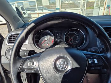 Volkswagen Polo · Ano 2017