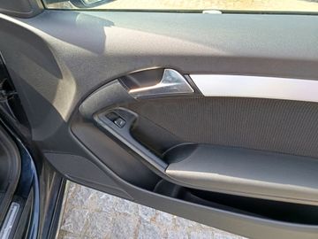 Audi A5 TDI · Ano 2009