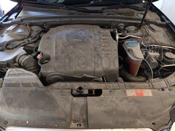 Audi A5 TDI · Ano 2009