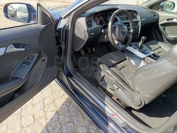 Audi A5 TDI · Ano 2009