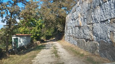 Proporção de ½ de Terreno · Vila Nova de Paiva