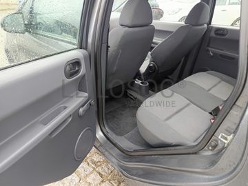 Mitsubishi Colt  · Ano 2007