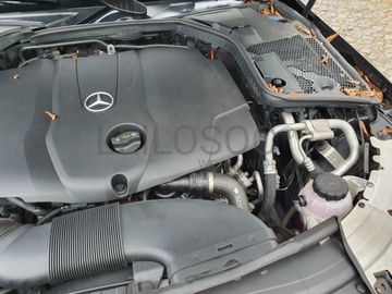 Mercedes-Benz C220 · Ano 2016 