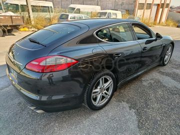 Porsche Panamera S HYBRID · Ano 2012