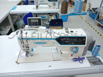 Equipamentos para a Indústria Têxtil · Escritório