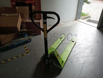 Equipamentos para a Indústria Têxtil · Escritório