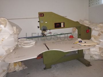 Equipamentos para a Indústria Têxtil · Escritório