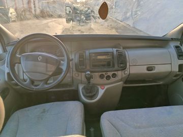 Renault Trafic · Ano 2006