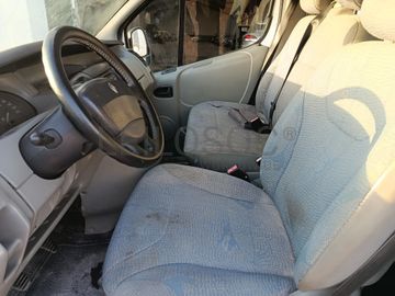 Renault Trafic · Ano 2006