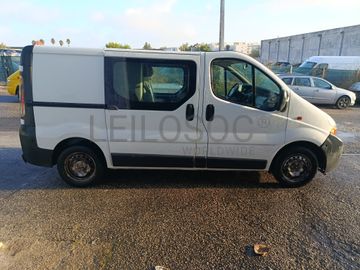 Renault Trafic · Ano 2006