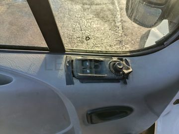 Renault Trafic · Ano 2006