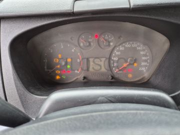 Ford Transit · Ano 2011