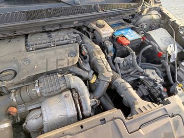 Peugeot 308 1.6 BlueHDi · Ano 2016