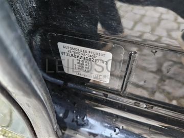 Peugeot 308 1.6 BlueHDi · Ano 2016