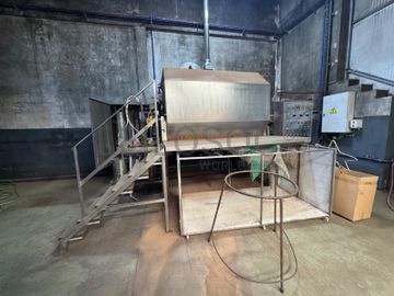 Máquina de Desinfeção de Rolhas · Hidrolavadora