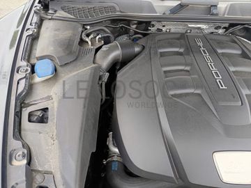 Porsche Cayenne S · Ano 2013