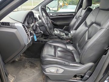 Porsche Cayenne S · Ano 2013