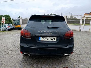 Porsche Cayenne S · Ano 2013