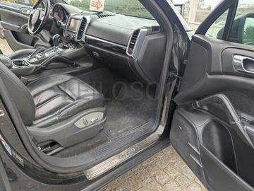 Porsche Cayenne S · Ano 2013