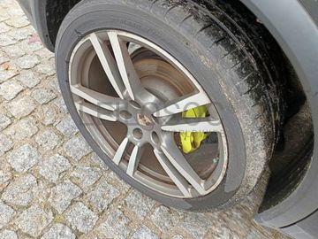 Porsche Cayenne S · Ano 2013