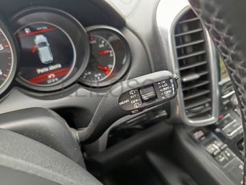 Porsche Cayenne S · Ano 2013
