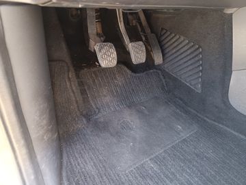 Mercedes-Benz B 180 CDI · Ano 2009