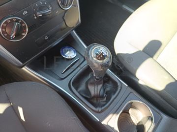 Mercedes-Benz B 180 CDI · Ano 2009
