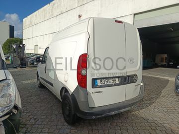 Opel Combo · Ano 2016