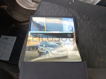 Opel Combo · Ano 2016