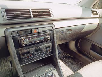Audi A4 · Ano 2001