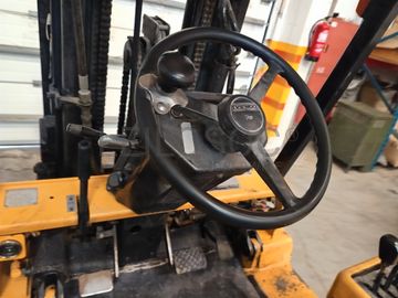 Empilhador Daewoo D30 S-2