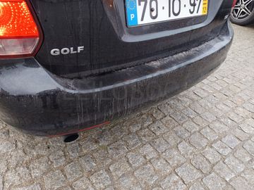 Volkswagen Golf 1.6 TDI · Ano 2009