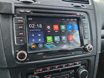 Volkswagen Golf 1.6 TDI · Ano 2009