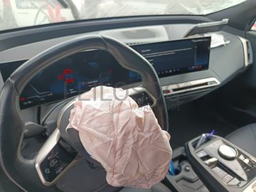 BMW iX XDrive40 · Ano 2023