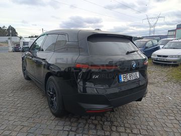 BMW iX XDrive40 · Ano 2023