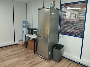 Equipamentos de Escritório, Informática e Apoio Operacional